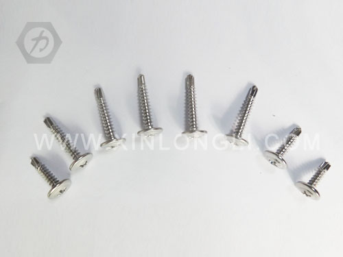 大扁头十字螺丝