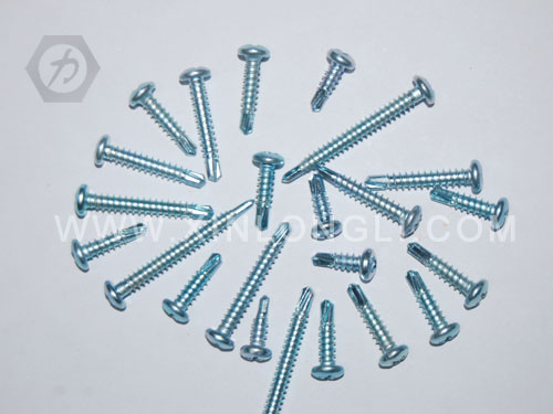 圆头十字钻尾螺丝